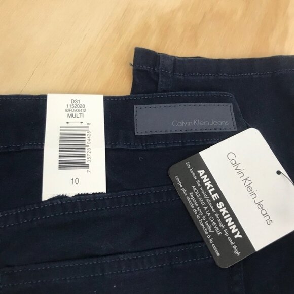 Calvin Klein Jeans Navy Bleu Straight Leg Cropped Ankle women Size 8 D31 - Picture 13 of 14